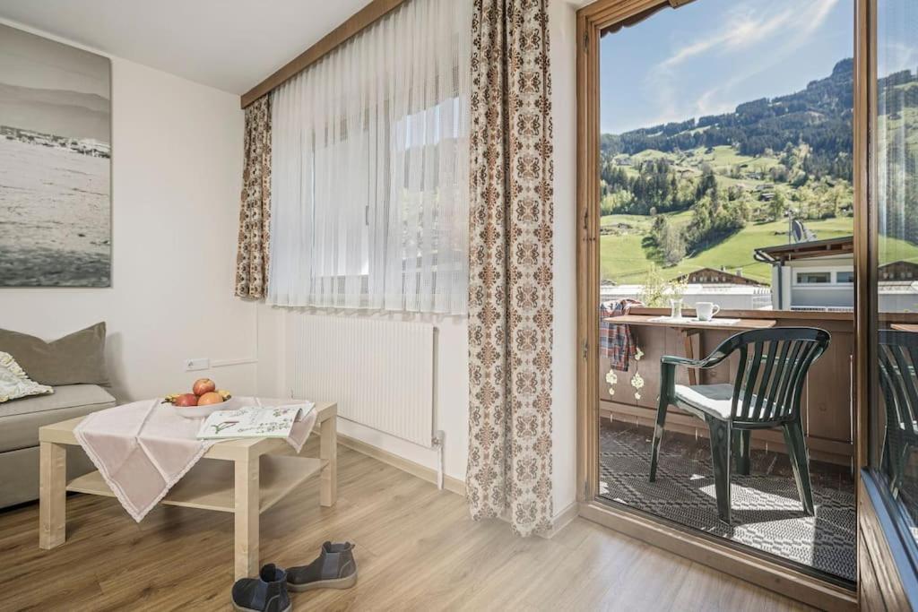 Alpenrose Apartment Ramsau im Zillertal Exterior photo